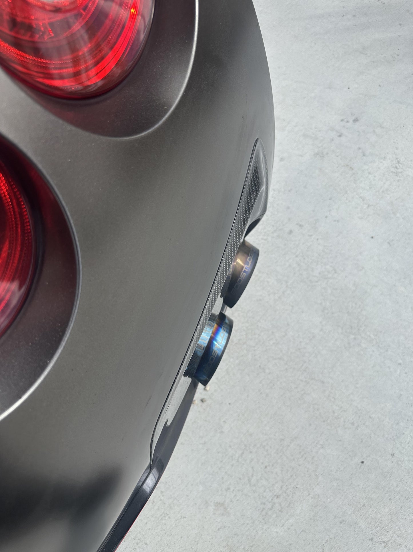 Nissan GTR R35 Exhaust Cover (2012-2016)